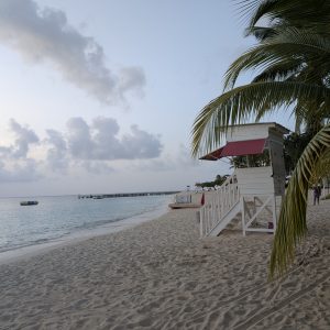 St. James Tour - Montego Bay Centre & Doctors Cave Beach